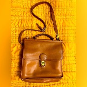 Great Vintage Coach Bag/ Purse/ Bookbag